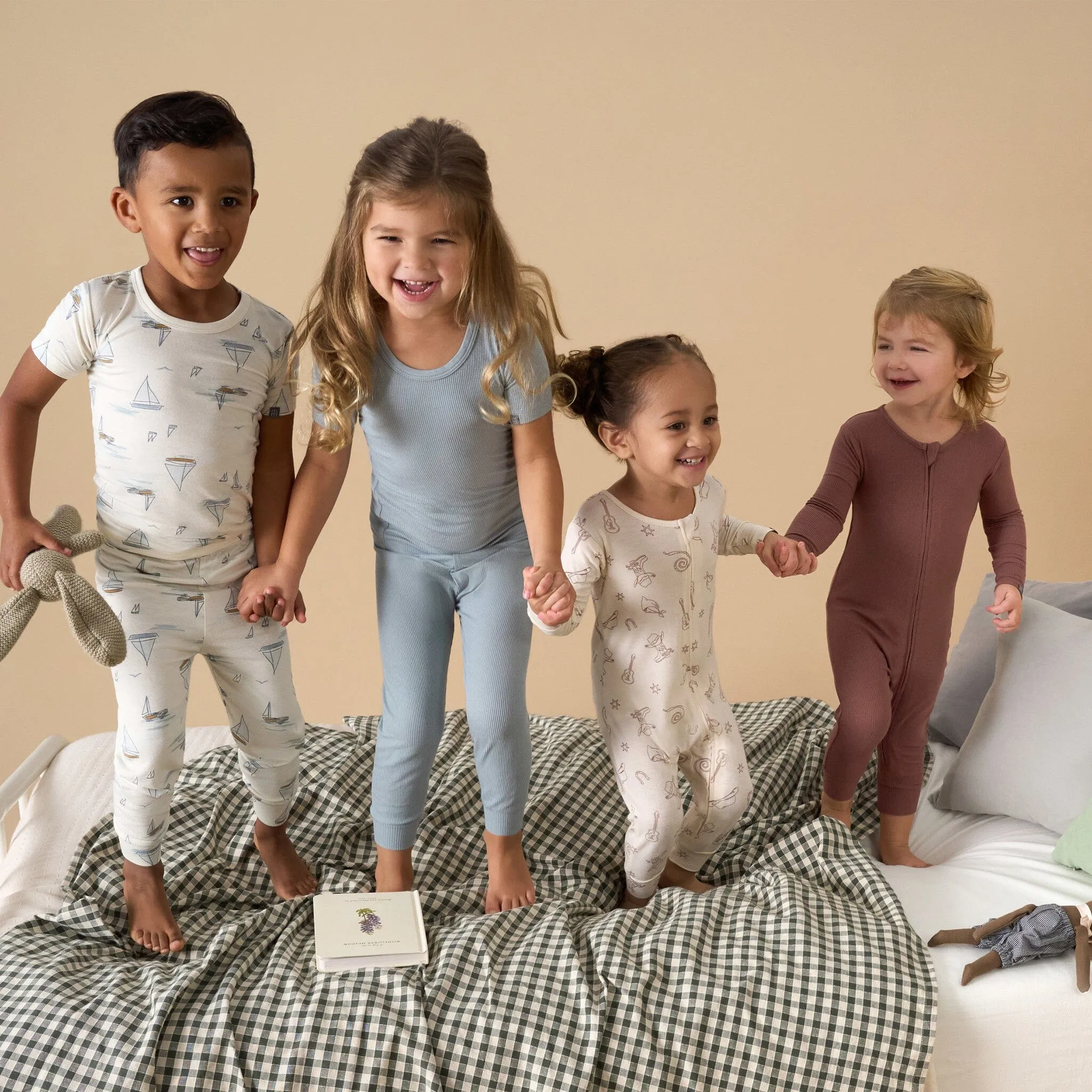 2-Pack Baby & Toddler Neutral Beige Cowboy Snug Fitting Footless Pajamas Gerber Childrenswea