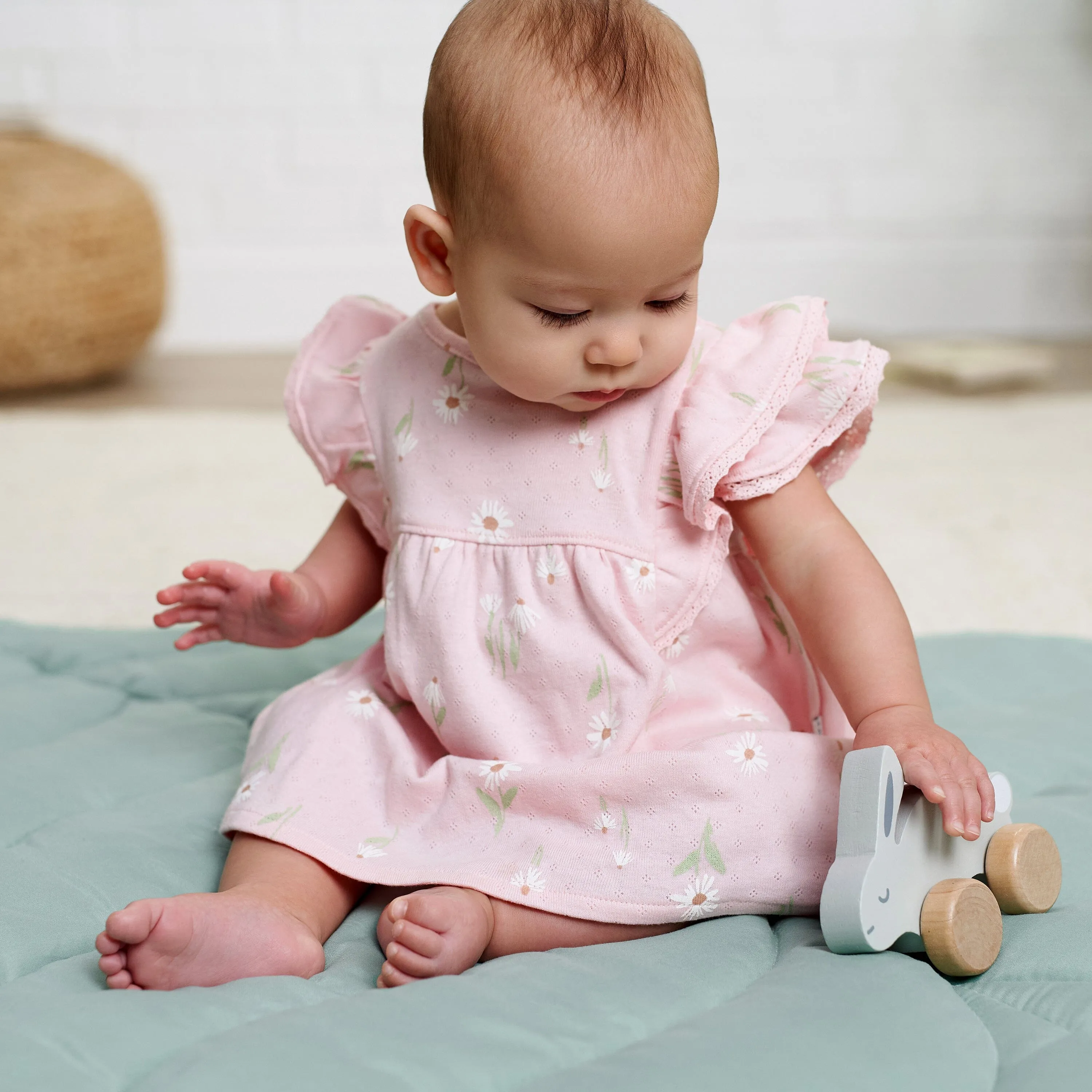 2-Piece Baby Girls Daisies Dress & Diaper Cover Set Gerber Childrenswea