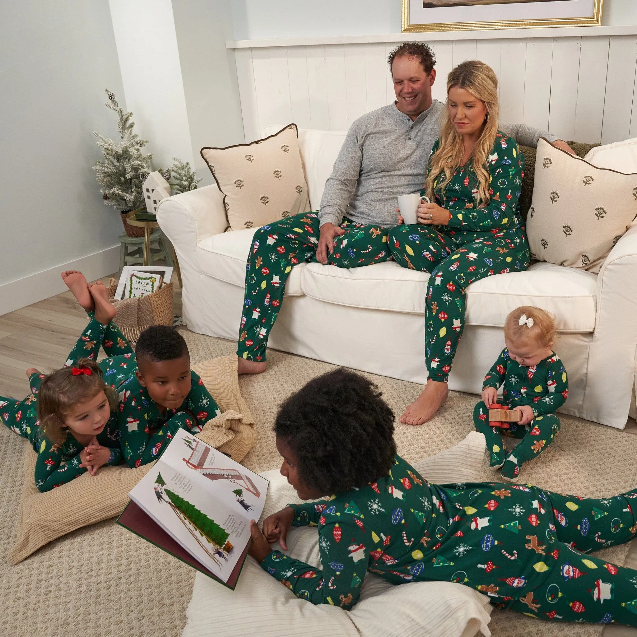 2-Piece Men's Ornaments Hacci Pajama Set Gerber Childrenswea
