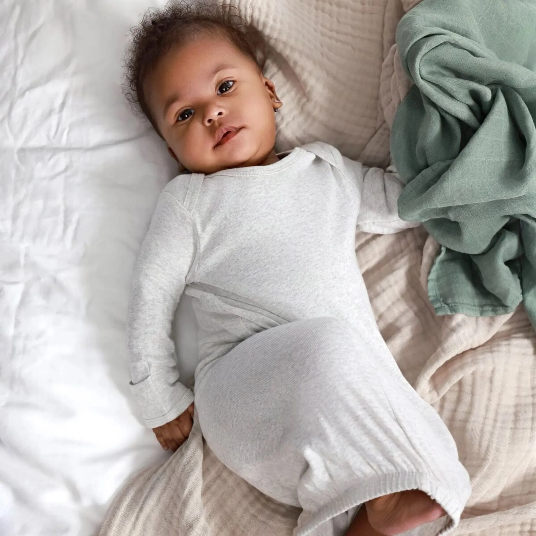 3-Pack Baby Neutral It Grey Heather/Birch/Peyote Lap Shoulder Gowns Gerber Childrenswea