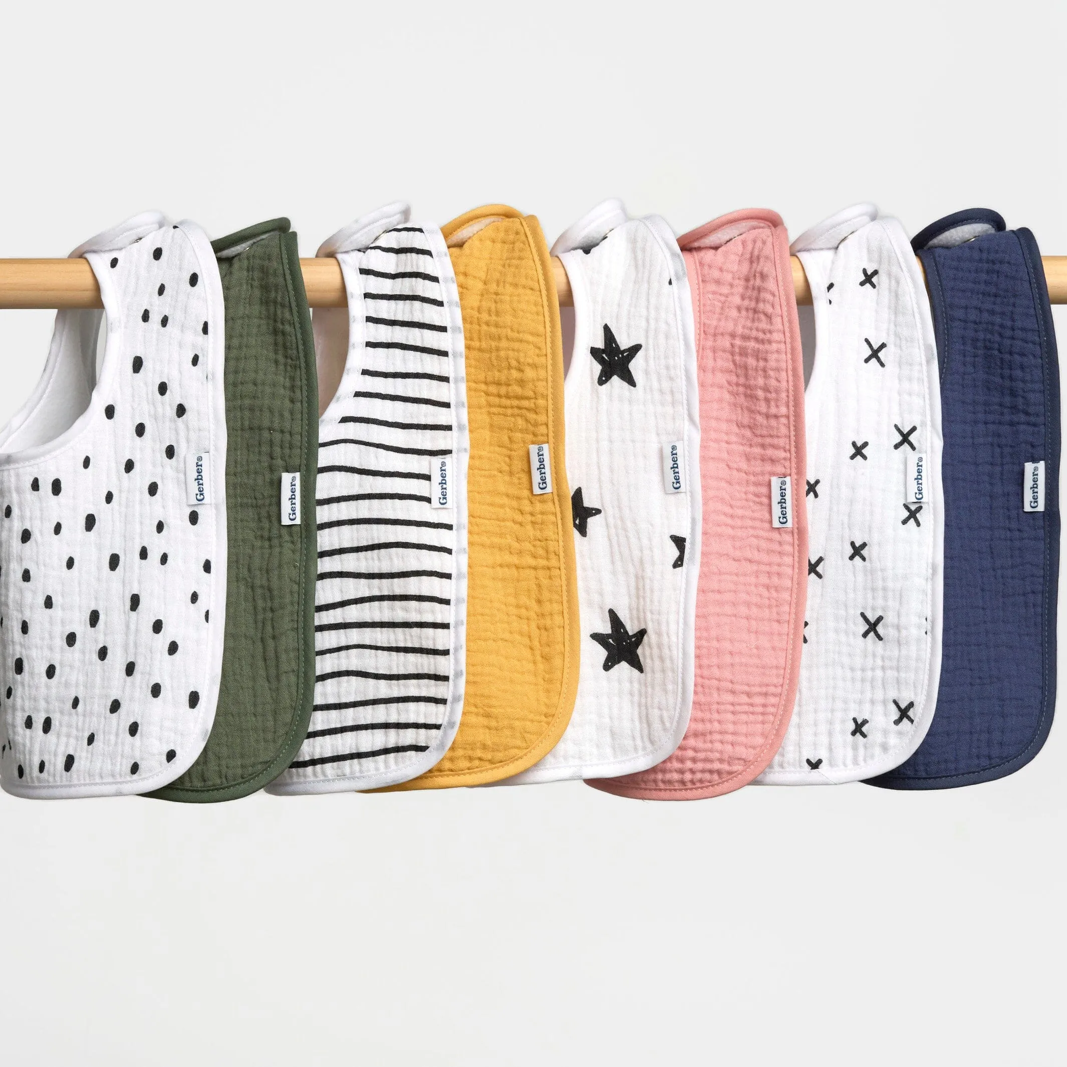 8-Pack Baby Neutral Black & White Muslin Drooling  Bibs Gerber Childrenswea
