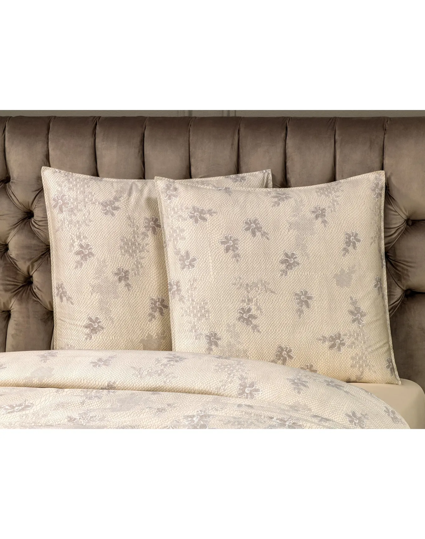Amelie Pillowcases | Ecru TOGAS