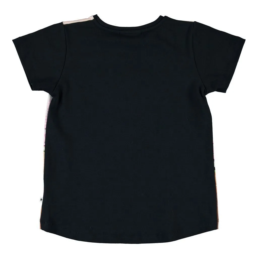 Black Risha Graphic T-Shirt