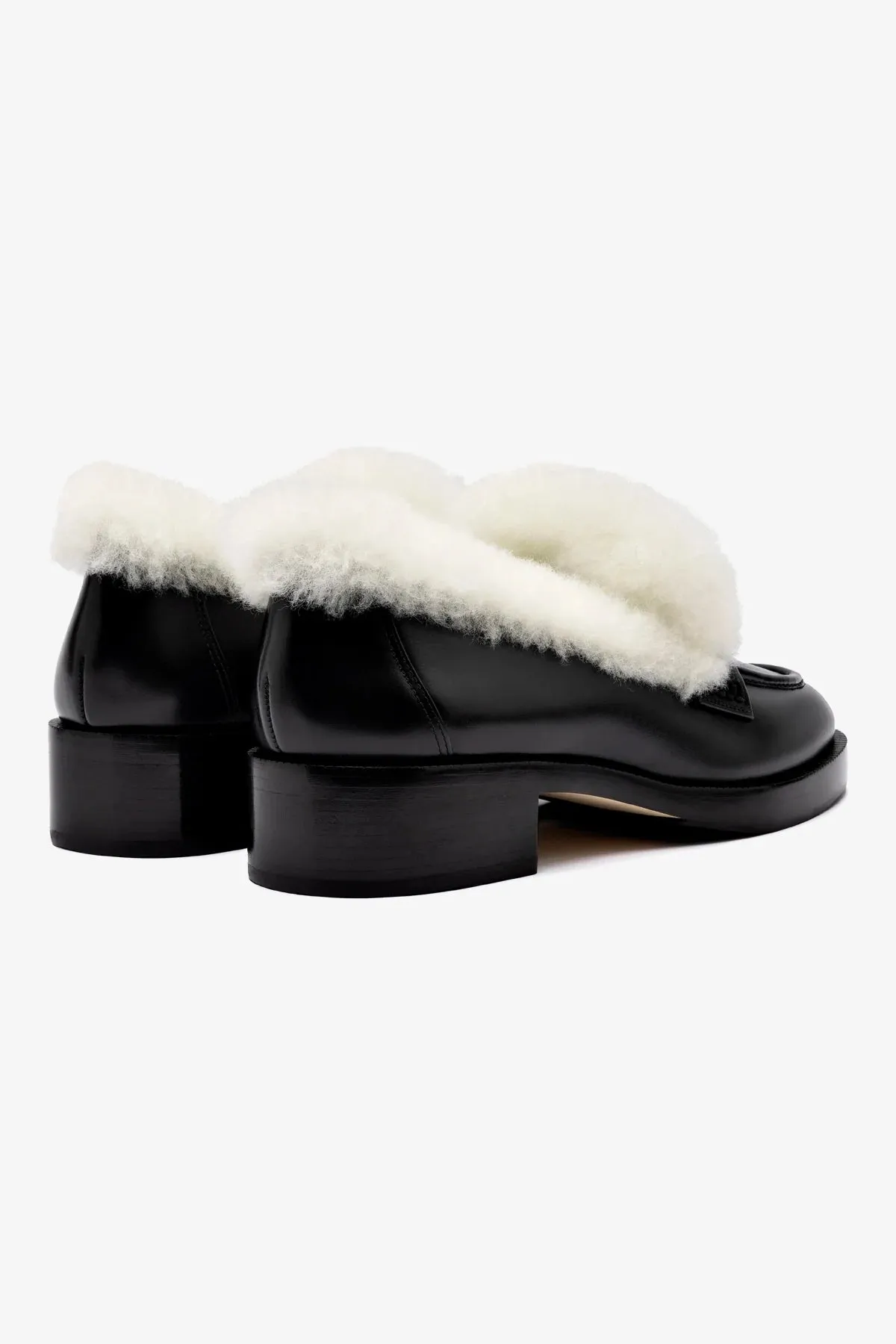 Bobbie Loafer In Black Leather and Natural Shearling