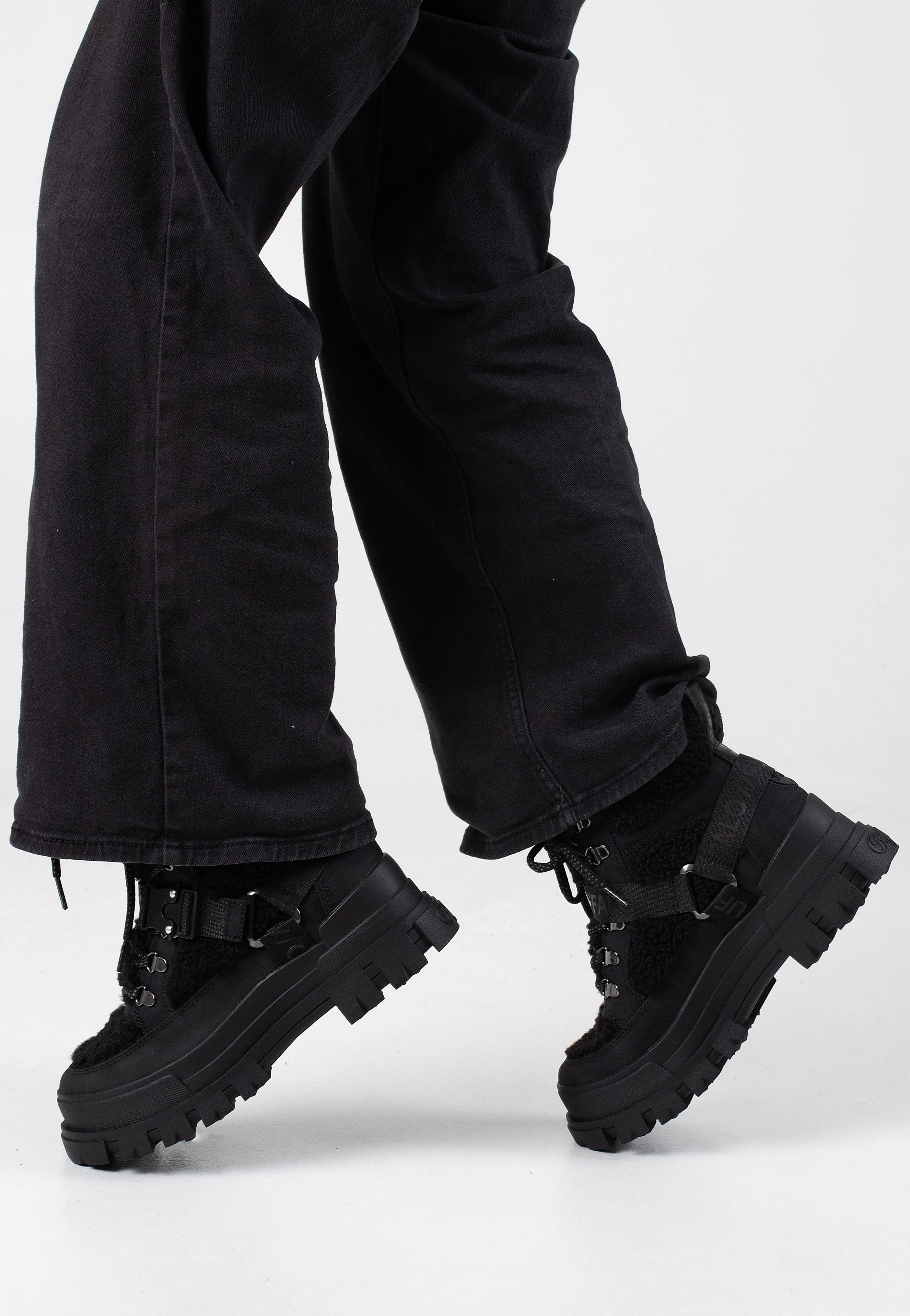 Buffalo - Aspha Com Mid Warm Vegan Nubuck/Fur Black - Girl Shoes