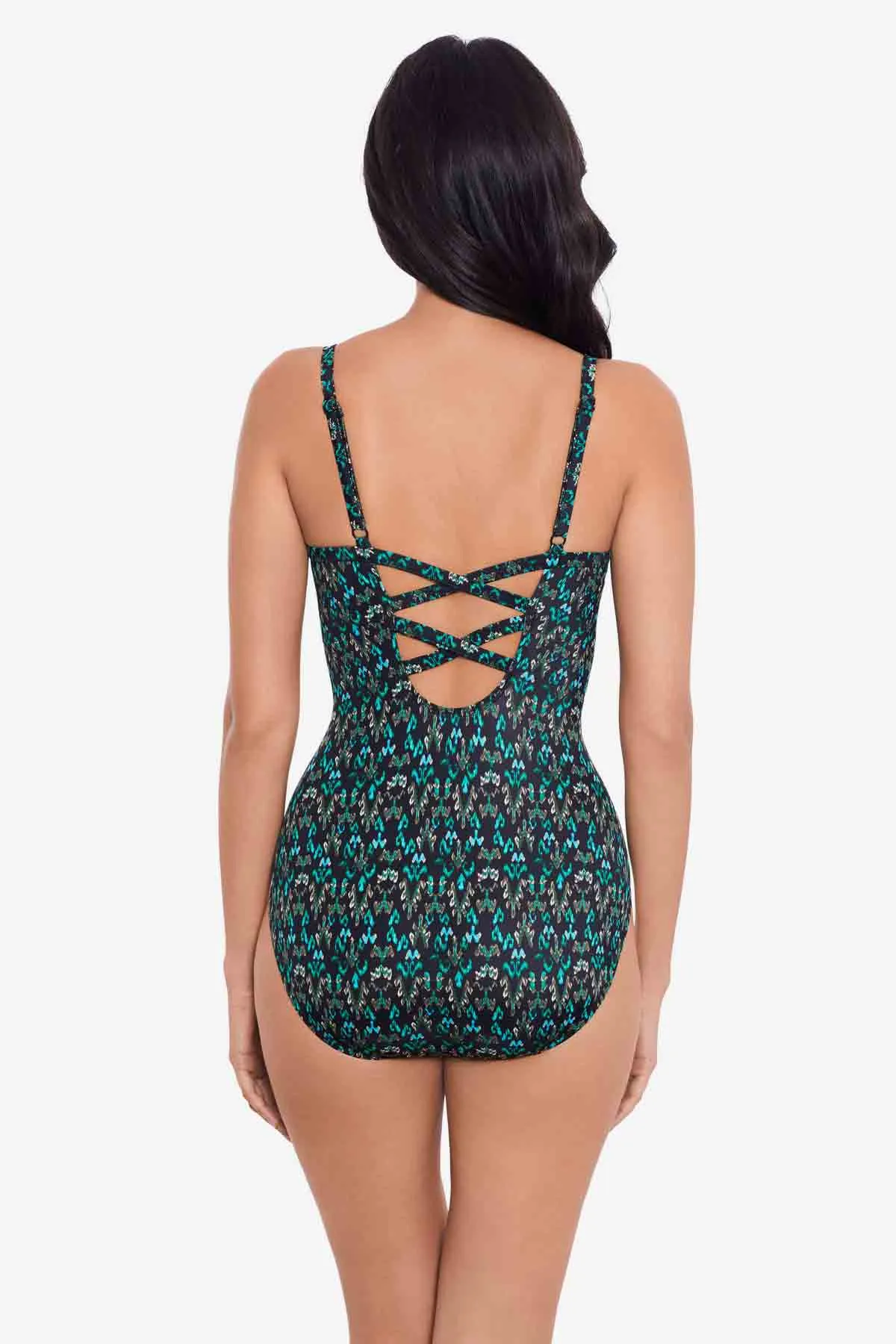 Captivate One Piece in Bijoux