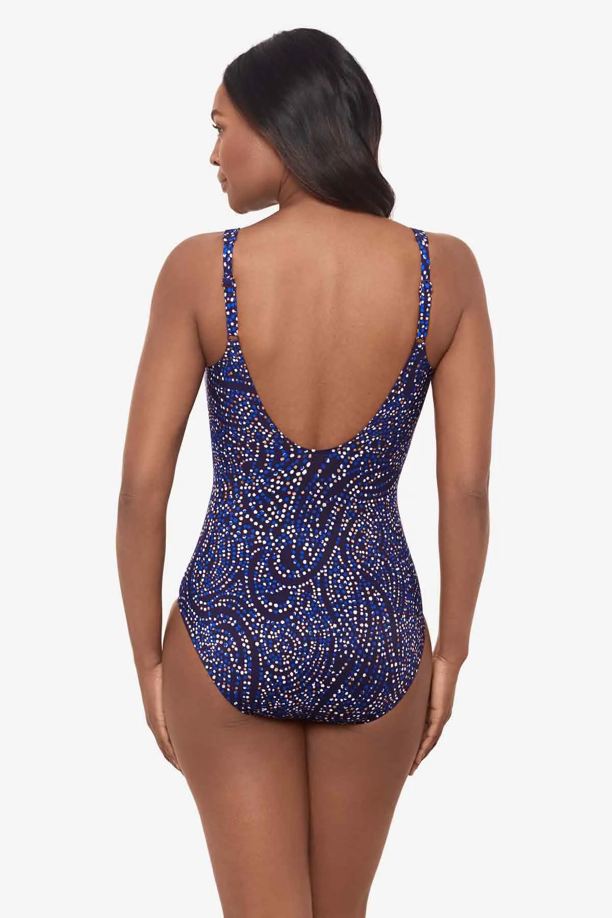 DD-Cup Oceanus One Piece in Spotlight