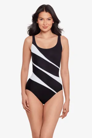 DDD-Cup Helix One Piece in Colorblock