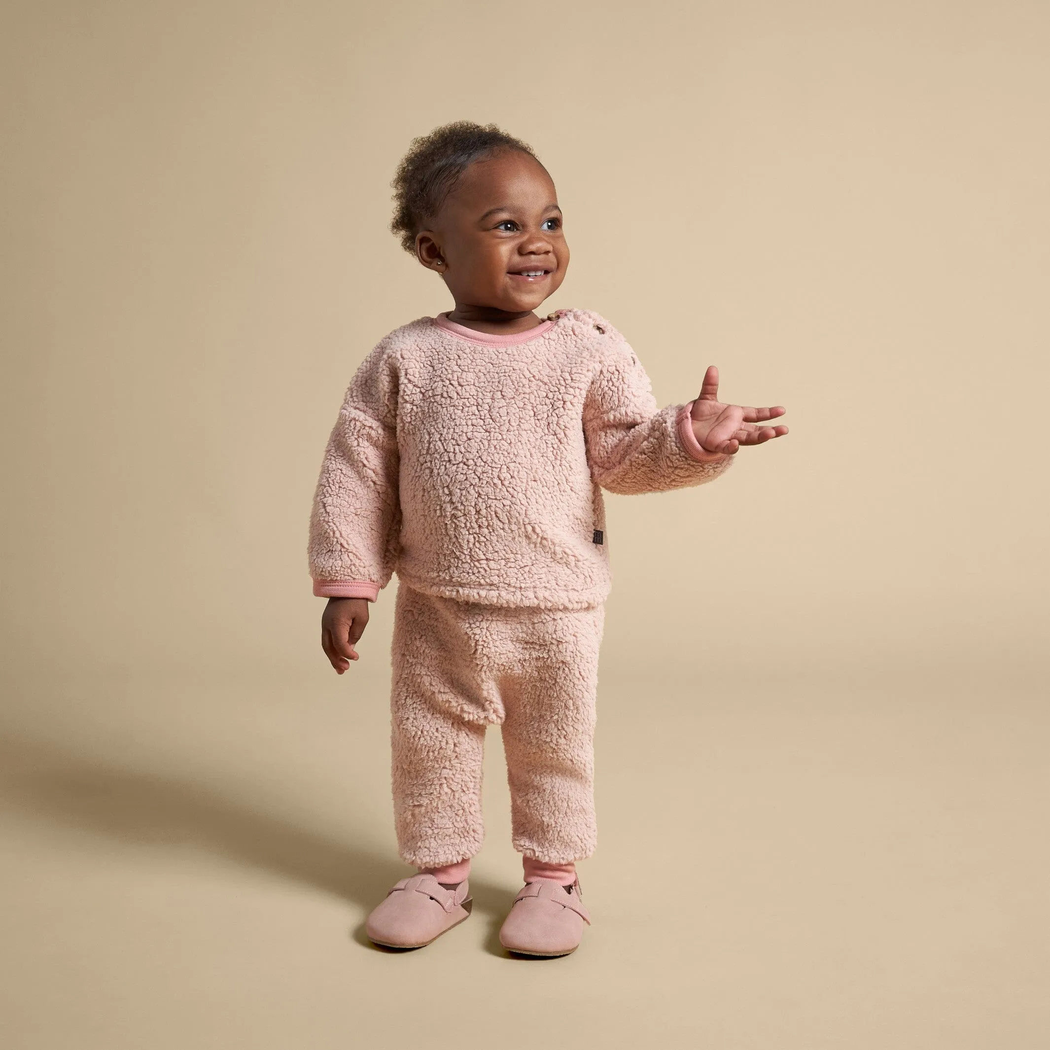 Embroidered 2-Piece Baby Girls Light Pink Sherpa Drop Shoulder Top & Pants Gerber Childrenswea