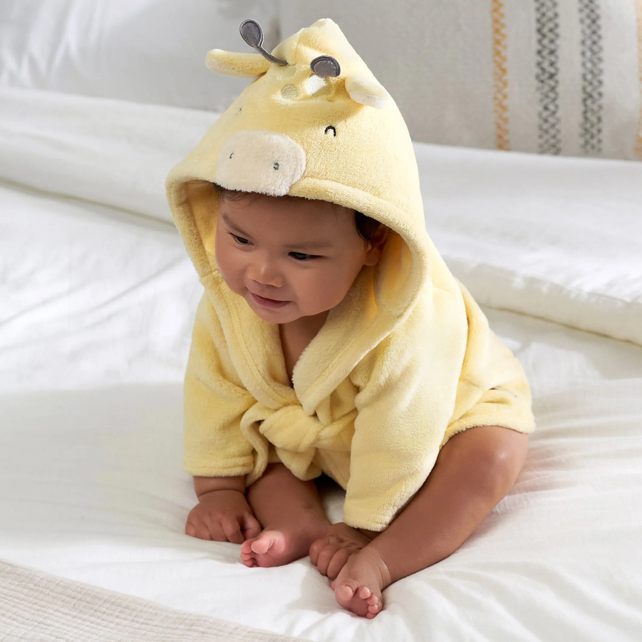 Embroidered Baby Neutral Giraffe Robe Gerber Childrenswea