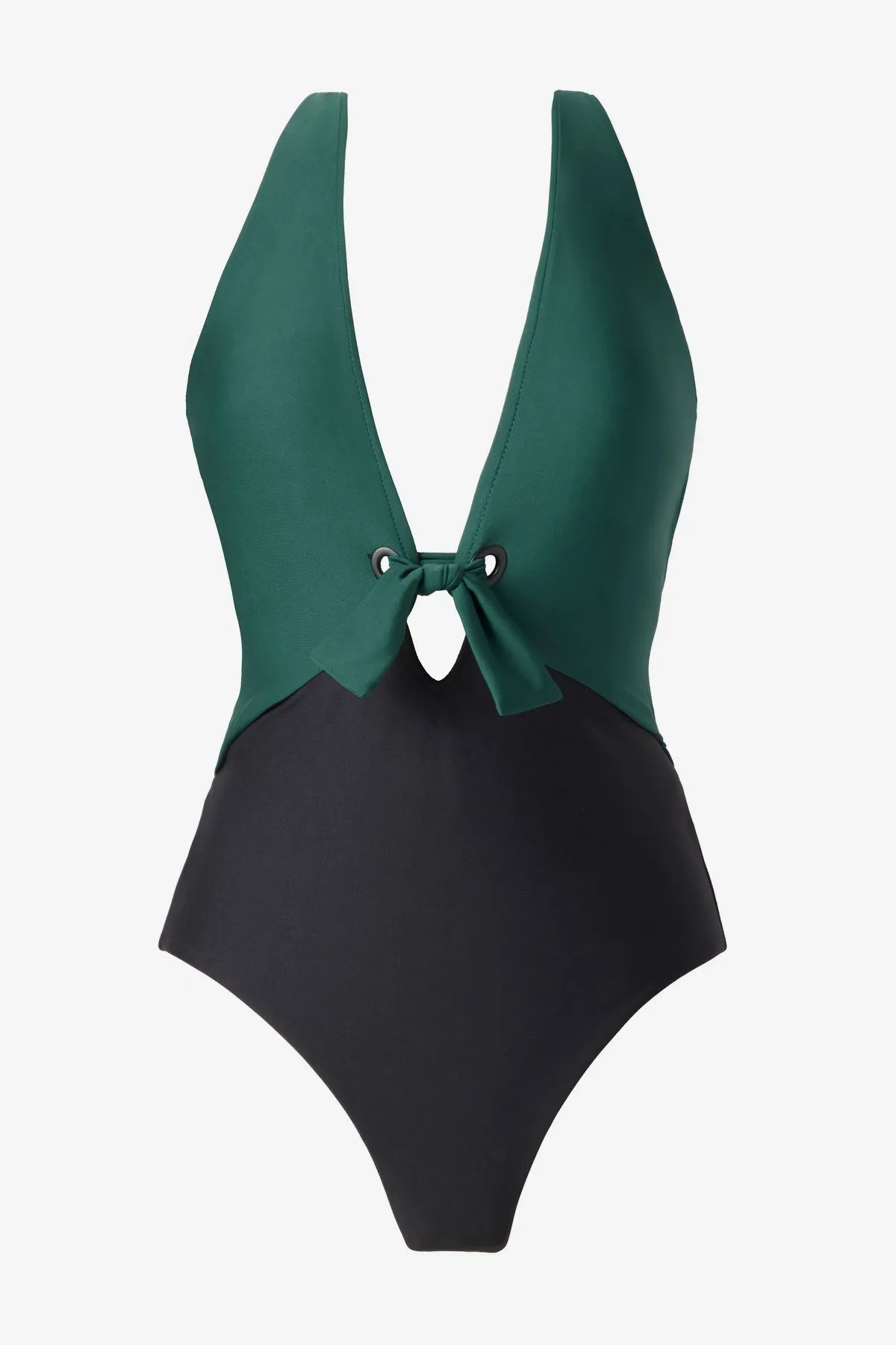 Halle One Piece