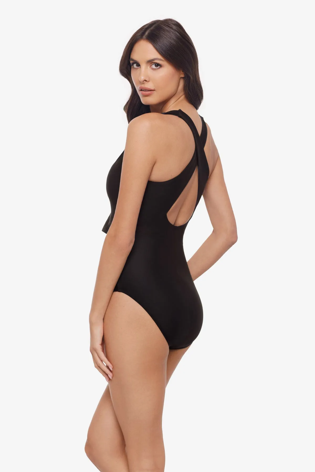 Halle One Piece
