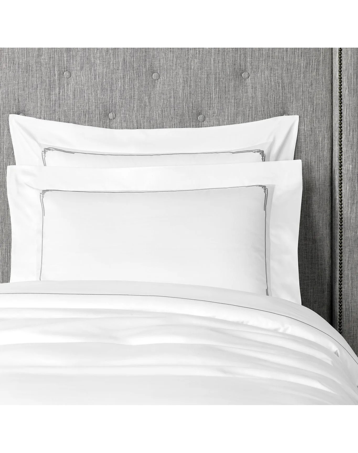 Jasper Pillowcase | White x Silver TOGAS