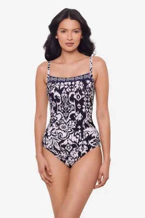 Kara One Piece in Talavera