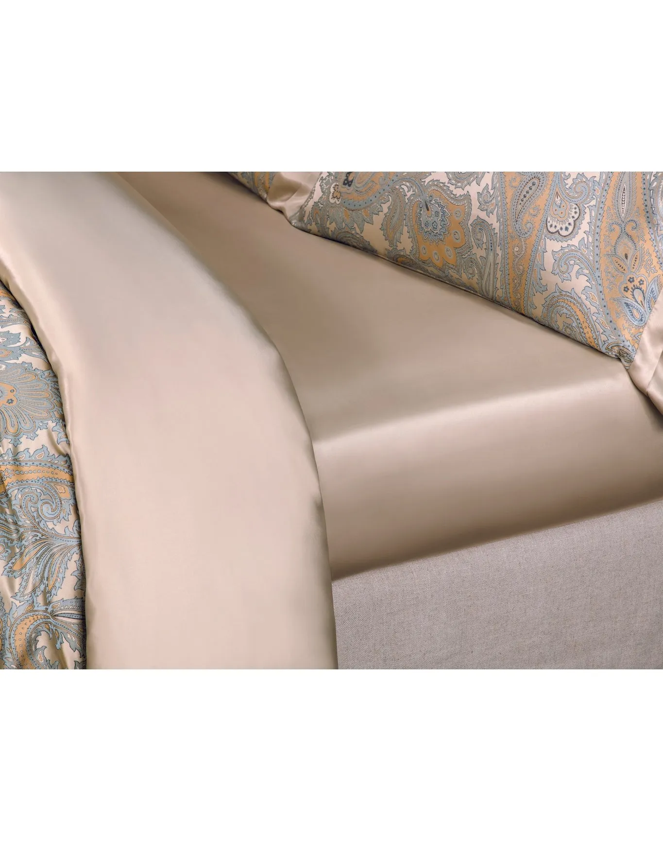 Lizardi Flat Sheet | Golden TOGAS