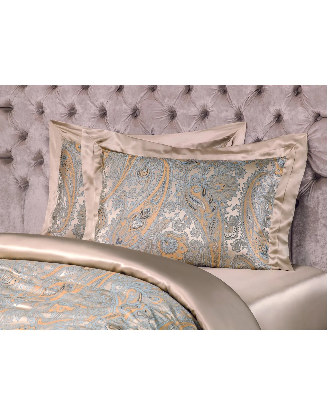Lizardi Flat Sheet | Golden TOGAS