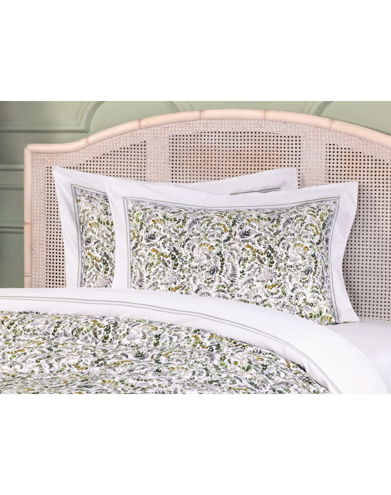 Lucille Pillowcase | White TOGAS