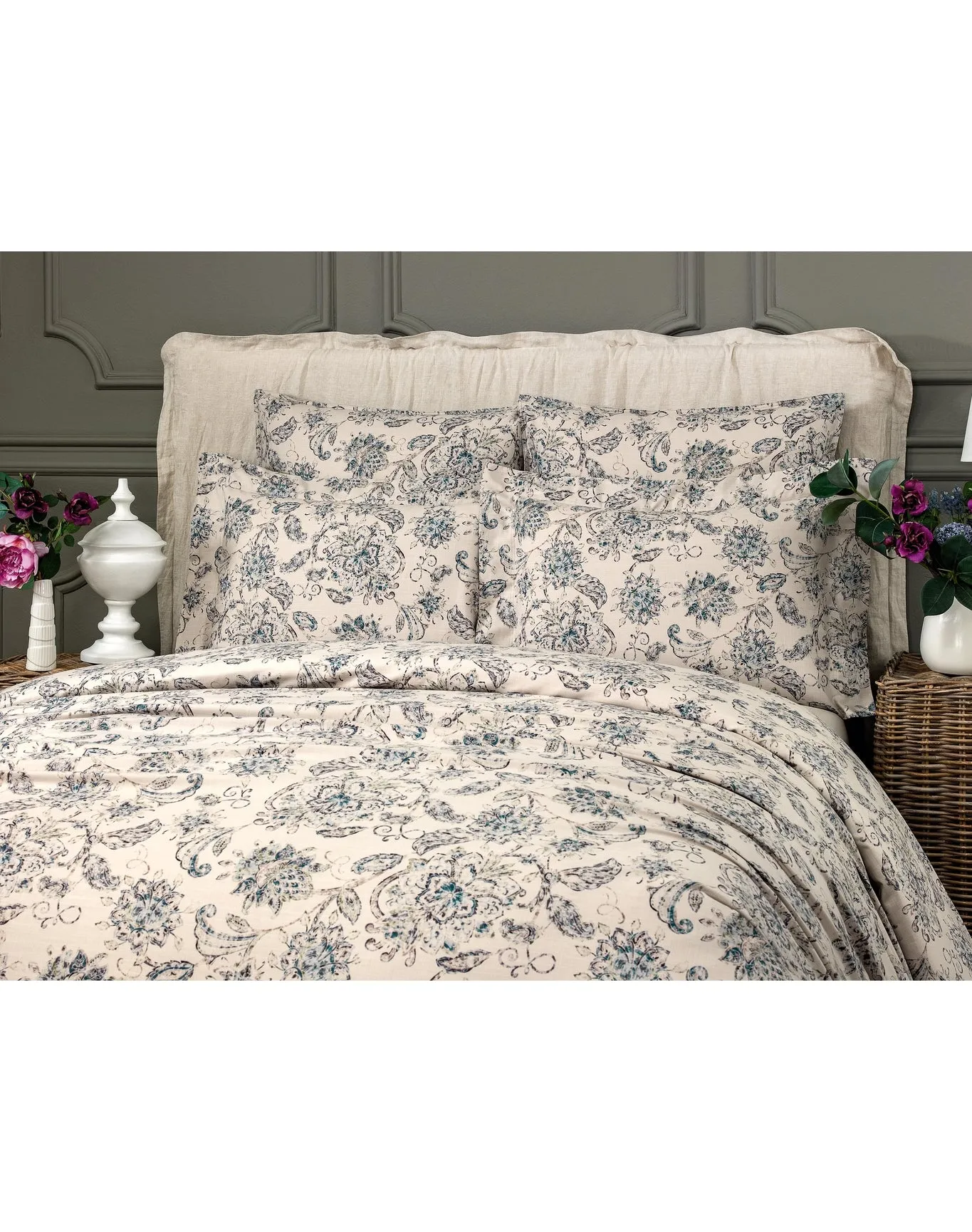 Madeleine Pillowcase | Natural Beige x Blue TOGAS