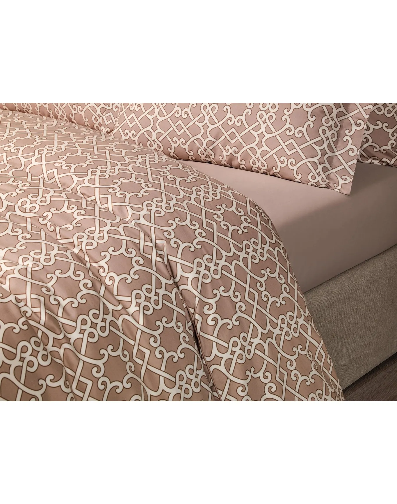 Monogram Flat Sheet | Beige TOGAS
