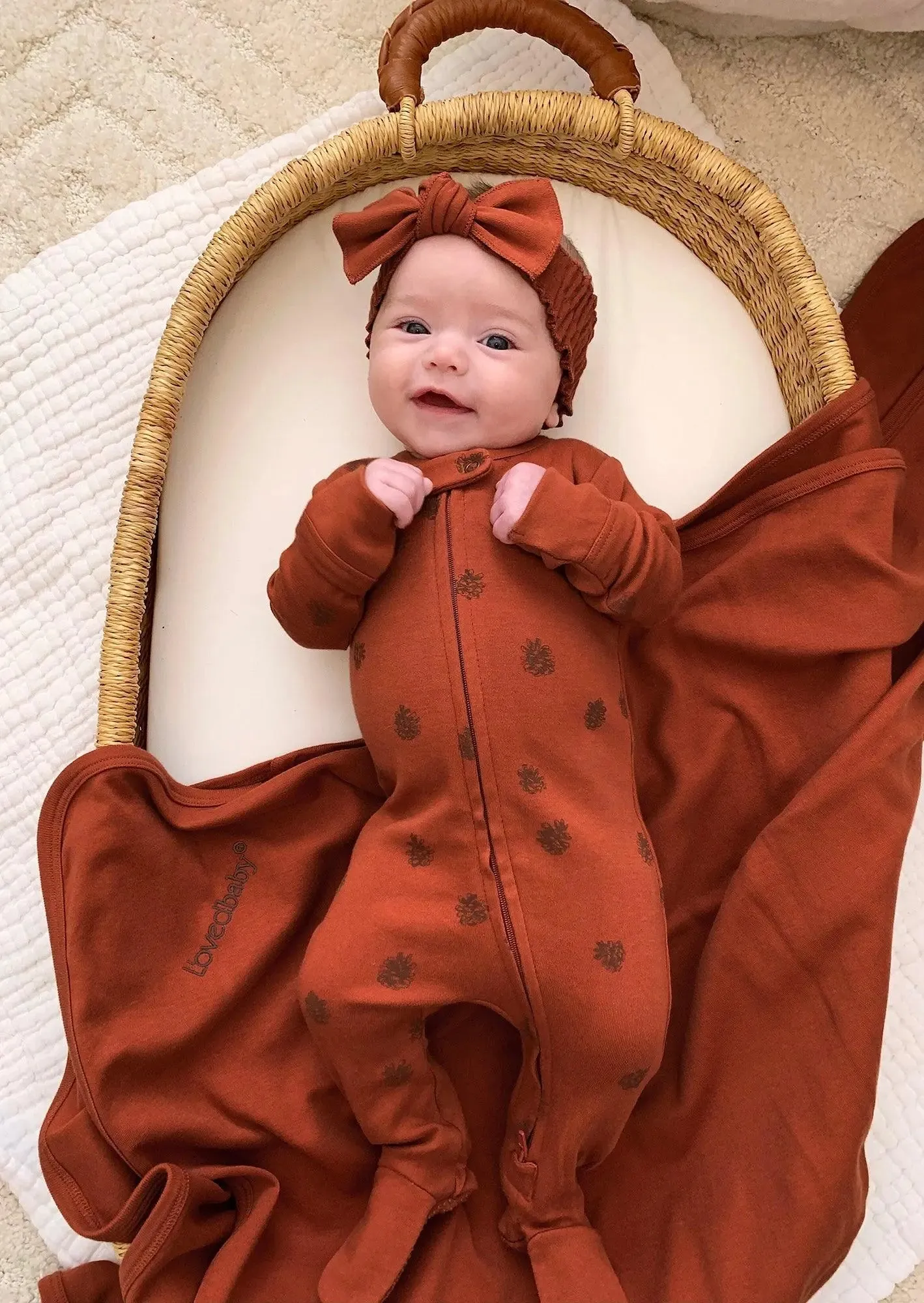Organic Zipper Footie, Print in Cinnamon Pinecone | L’ovedbaby