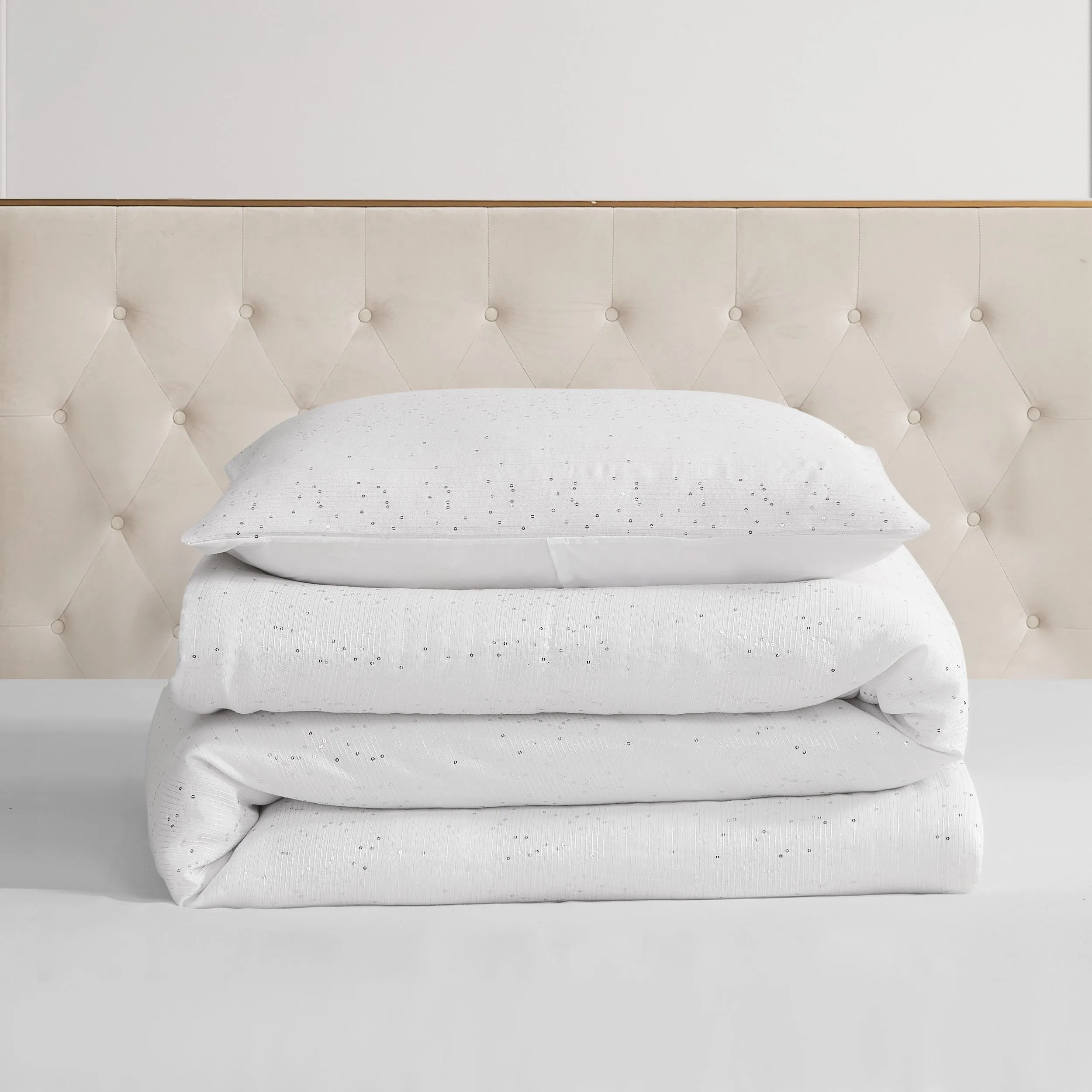 Queenie Sequin Comforter Set Juicy Couture