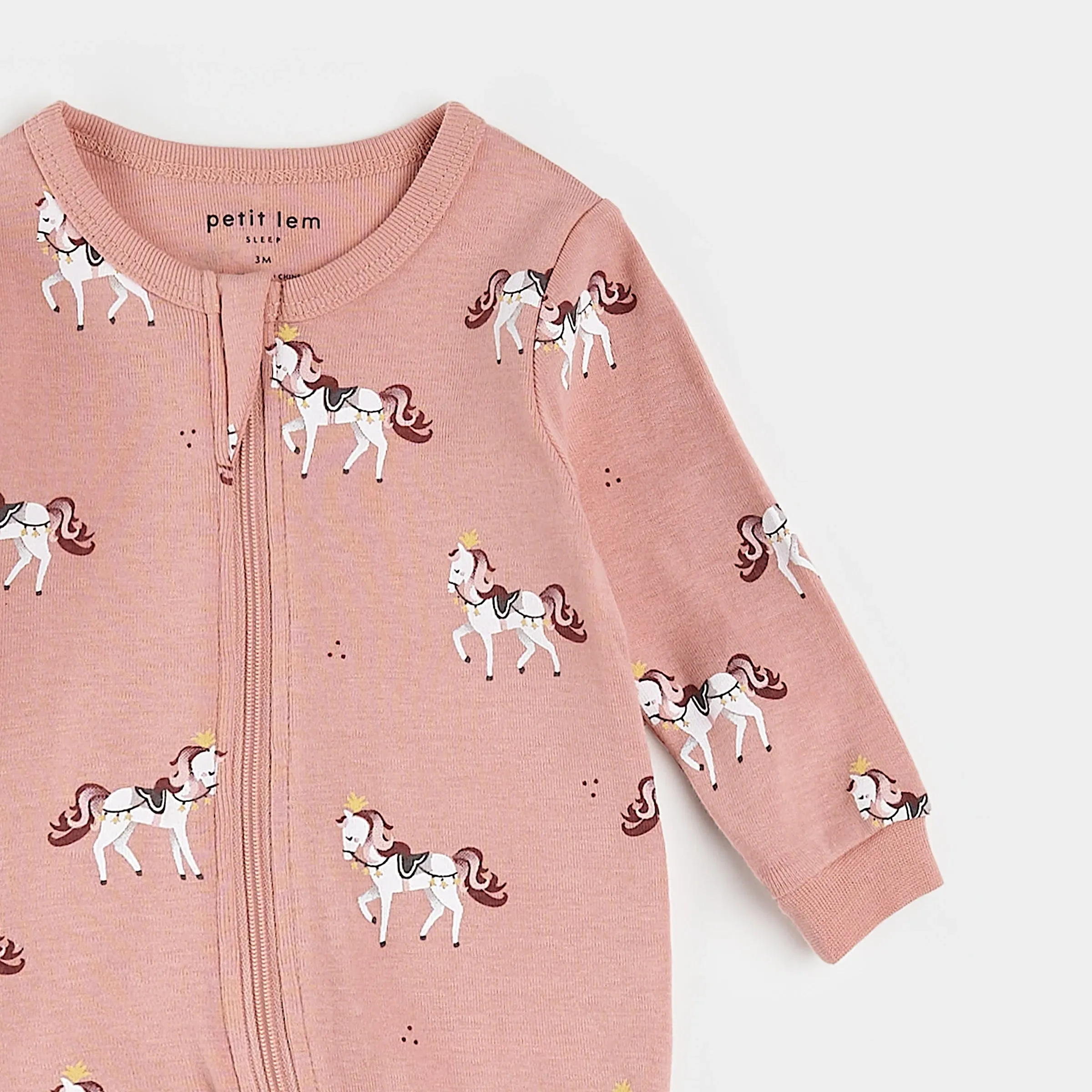 Royal Horses Print on Rose Sleeper| Petit Lem