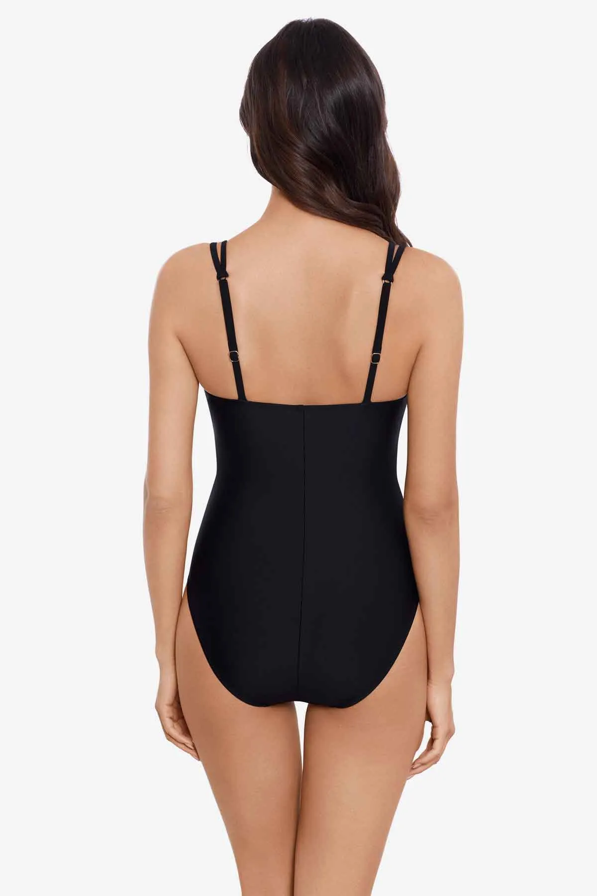Saki One Piece in Obi One