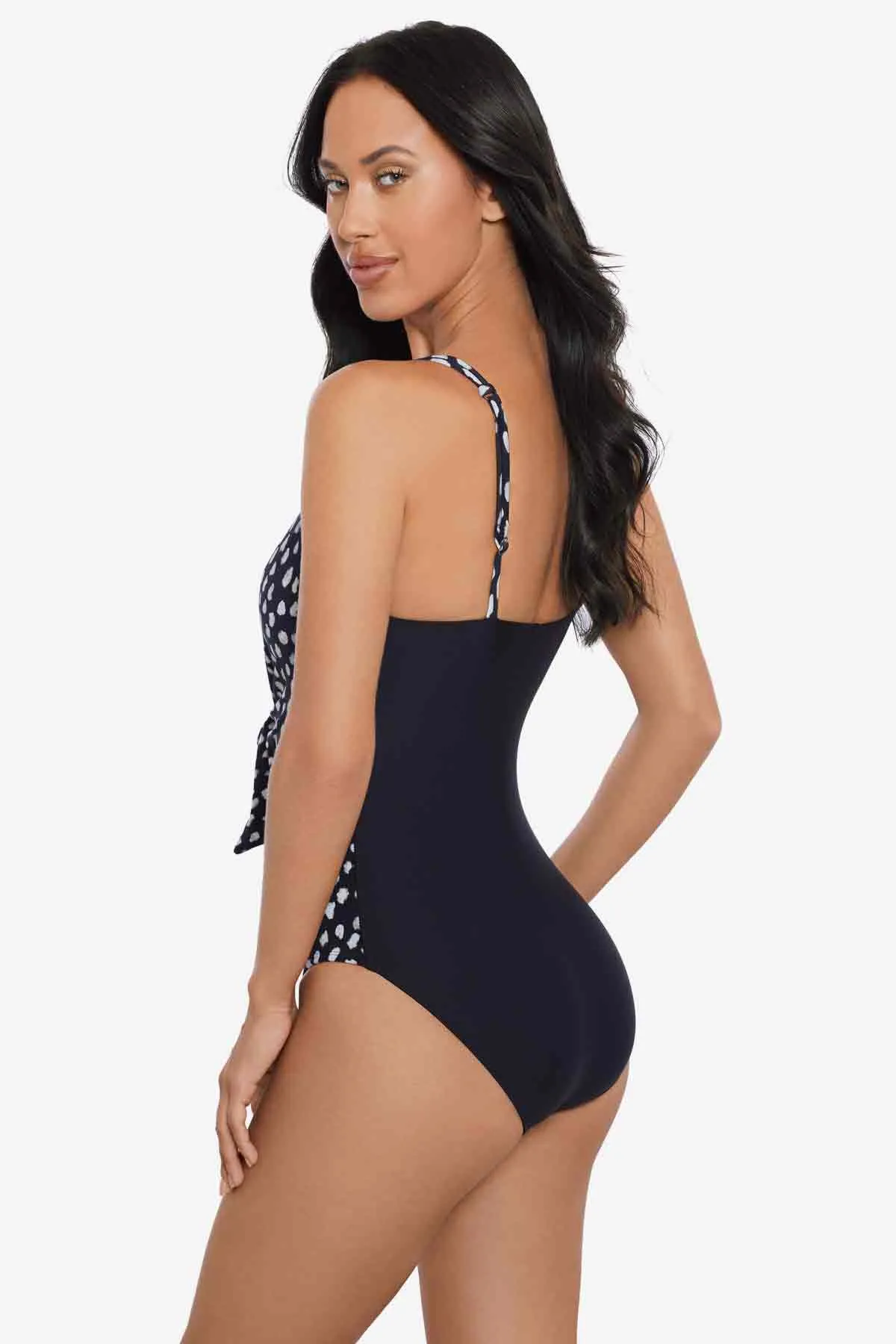 Saki One Piece in Pebbles