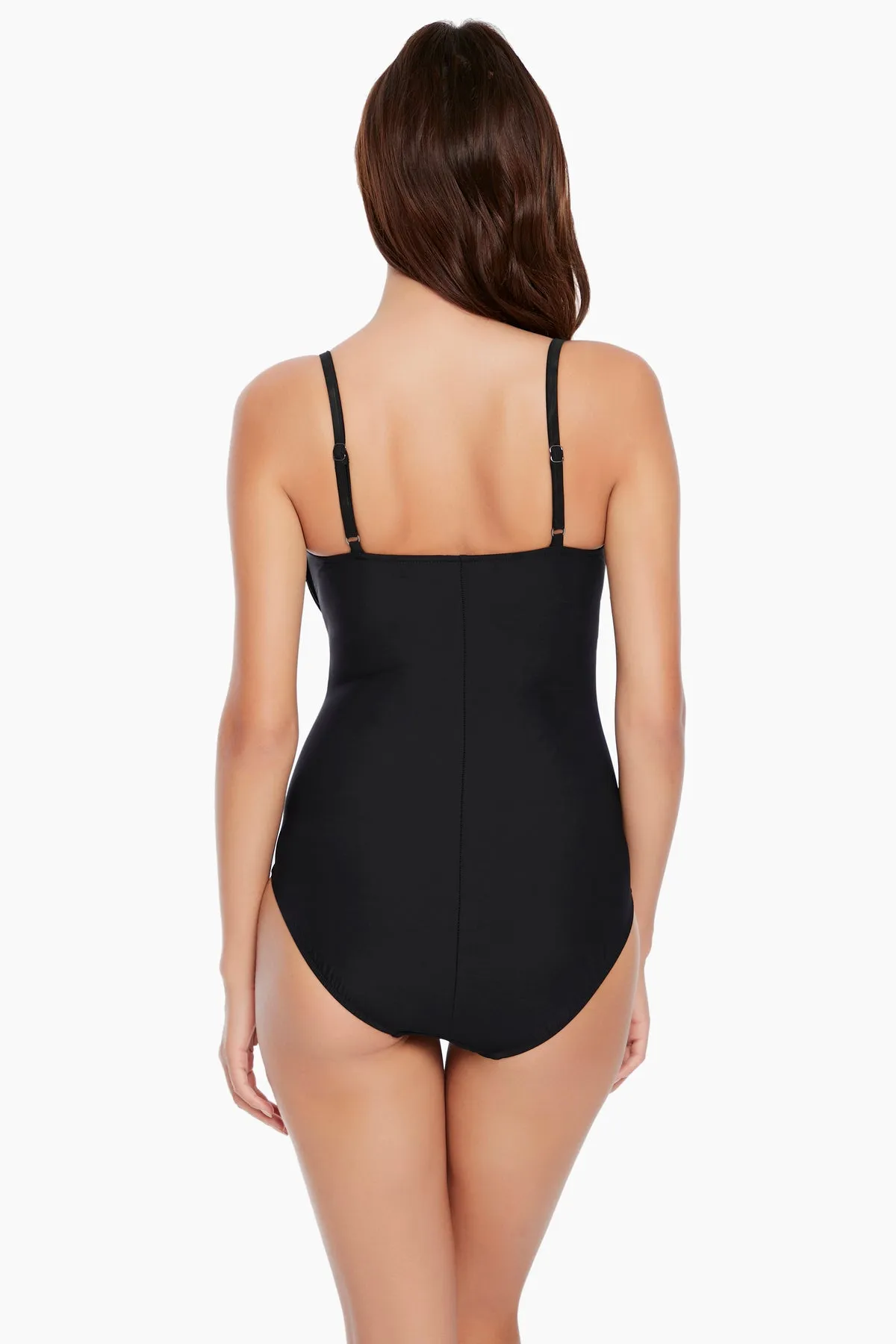 Shakira One Piece