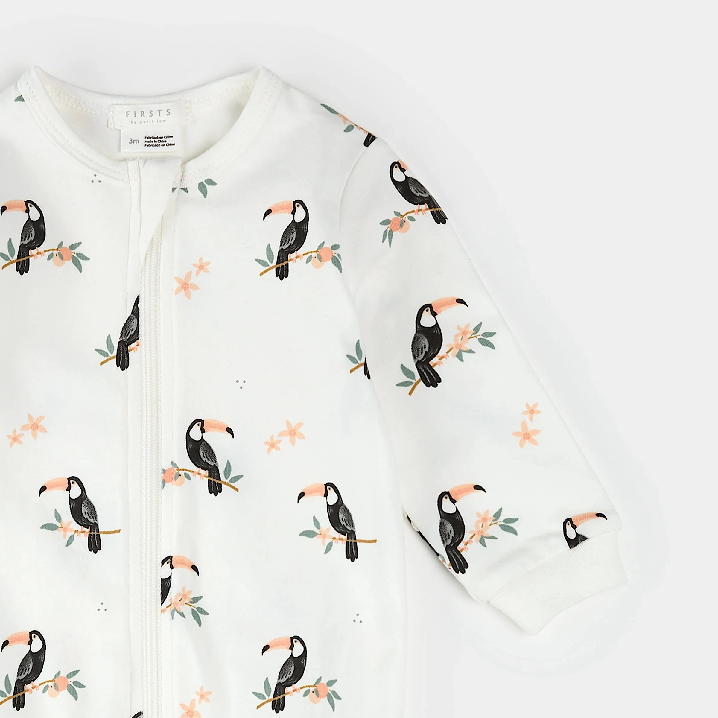 Toucan Print on Off White Sleeper| Petit Lem