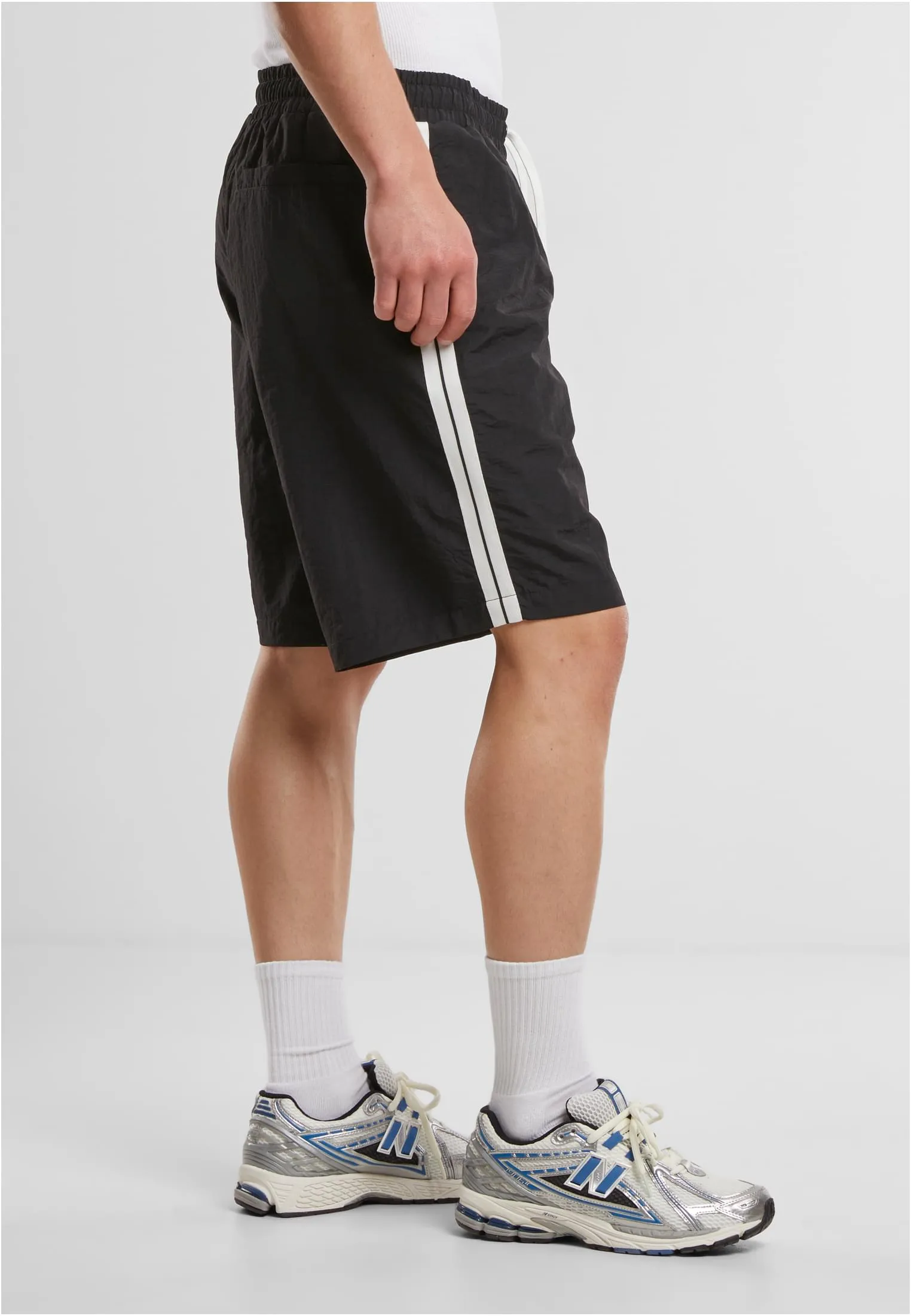 Urban Classics - Patched Stripe Black - Board Shorts