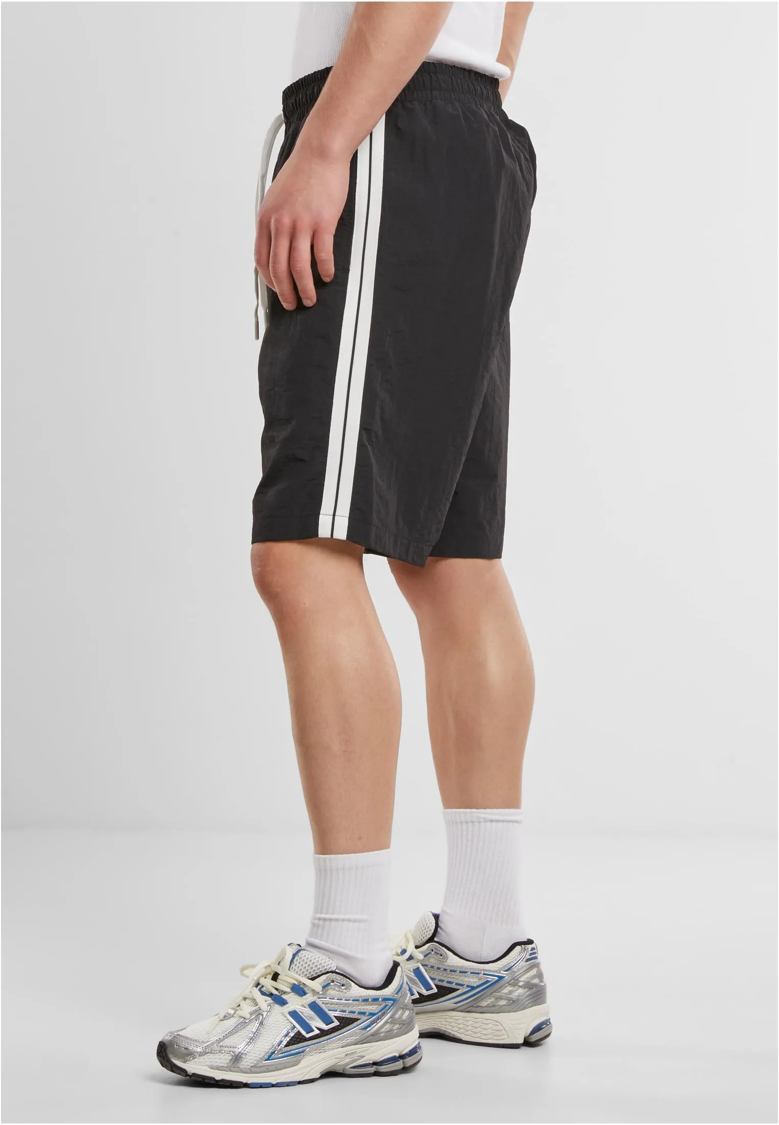 Urban Classics - Patched Stripe Black - Board Shorts