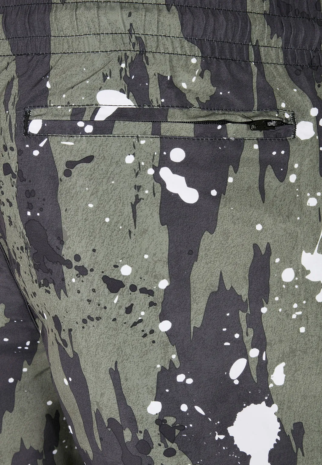 Urban Classics - Pattern Swim White Dot Camo Aop - Board Shorts