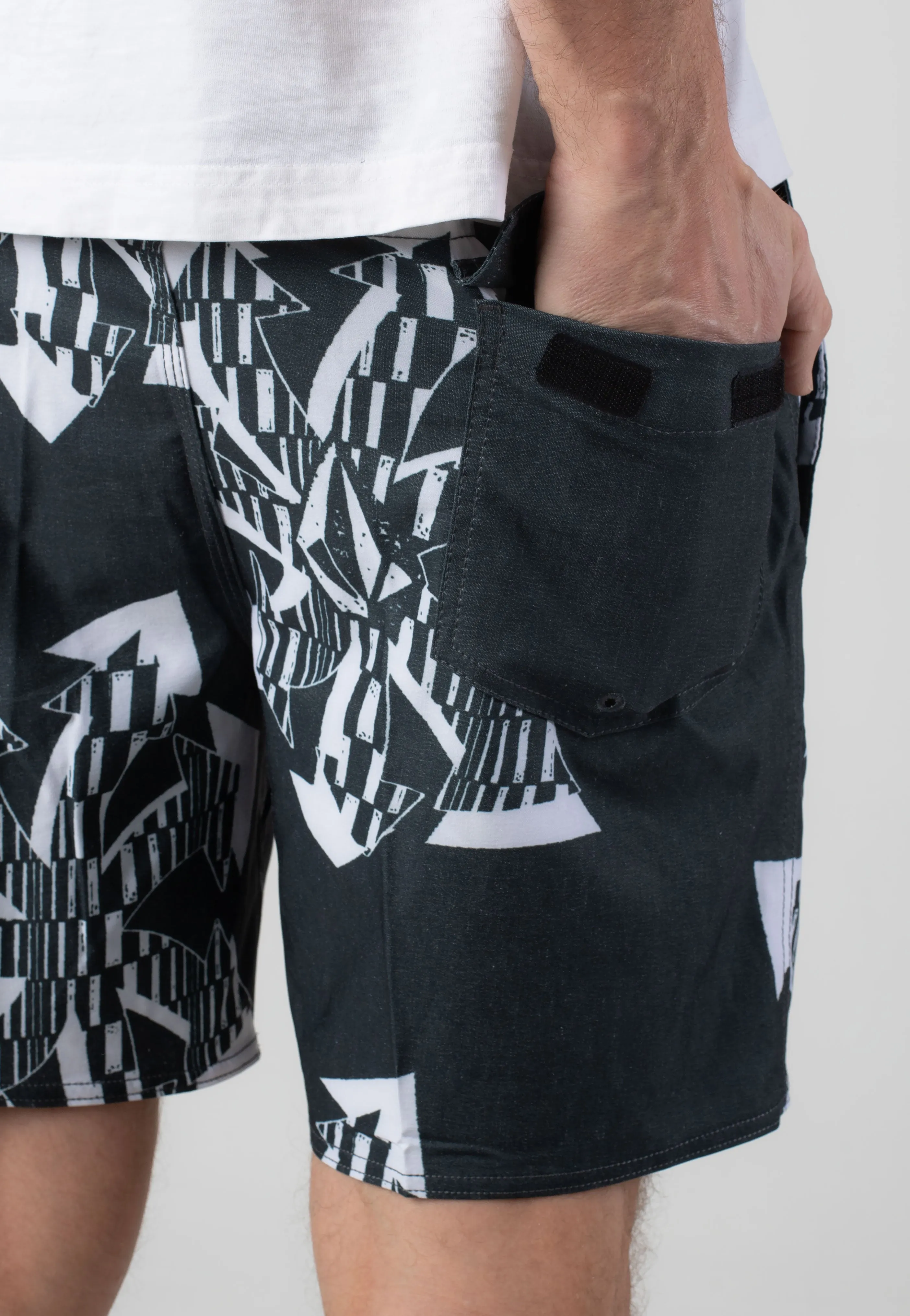 Volcom - Unite Stoney 17 Black - Board Shorts